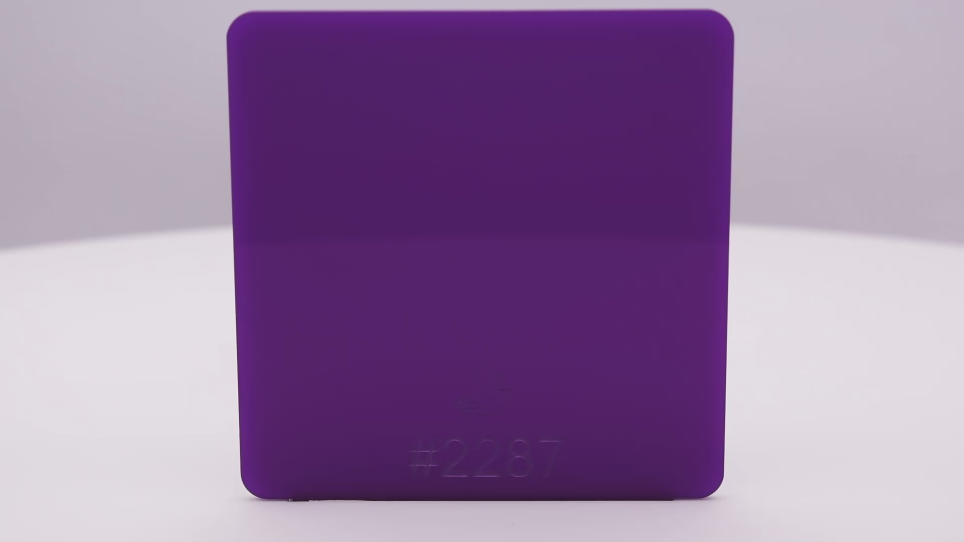 Hoja acrílica translúcida violeta #2287 de 1/8"